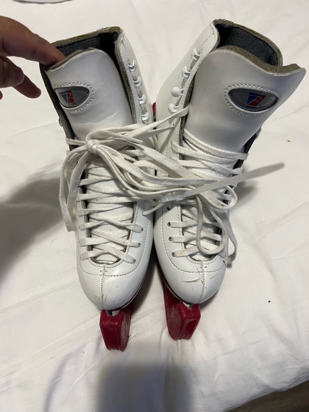 White Figure Ice Skates with Red Blade Guards - Classic Lace-Up - Picture 3 of 3